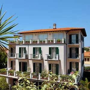 Apart Otel Riviera