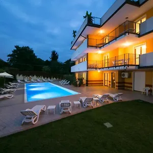 Ferretti Garda Palace Appart hôtel