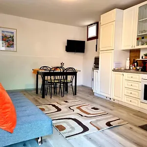 Casa Laura Sartori Italia