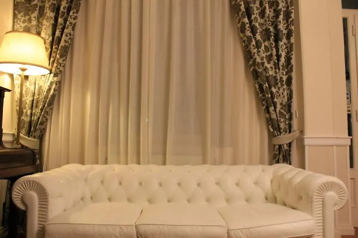 Hotel Coluccini Marina di Pietrasanta 3*,  Italia