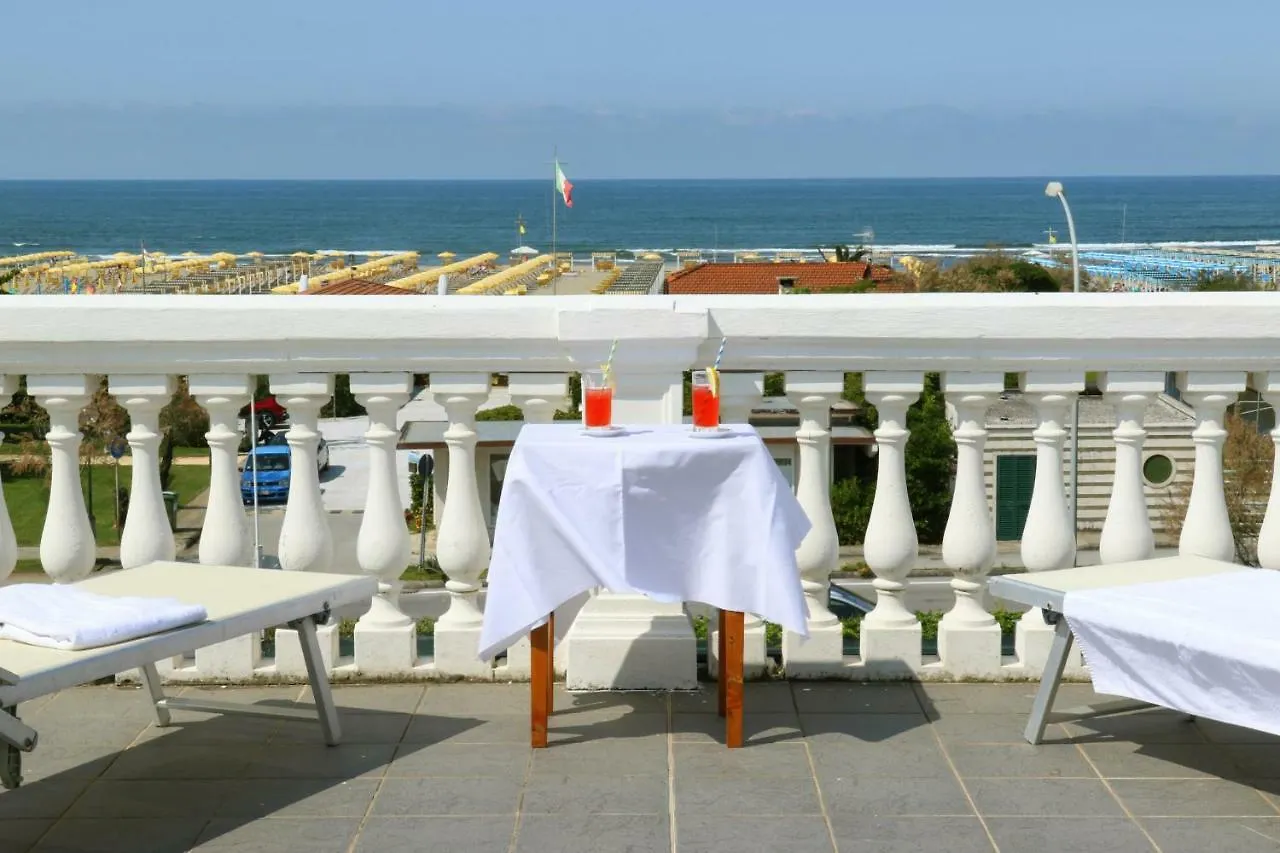 Hotel Coluccini Marina di Pietrasanta