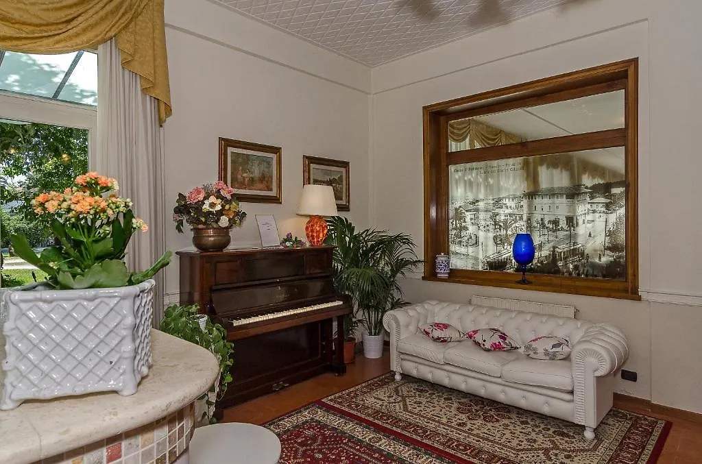 Hotel Coluccini Marina di Pietrasanta Italy